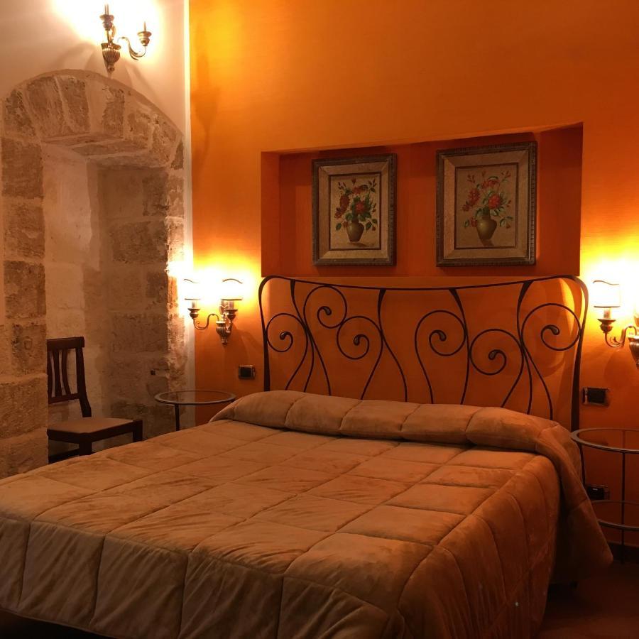 Executive L'Orangerie Bb Hotel Бари Екстериор снимка